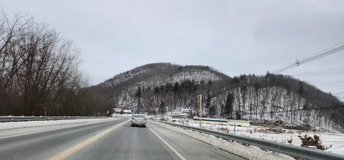 Aubuchon Ace Hardware Picture 1