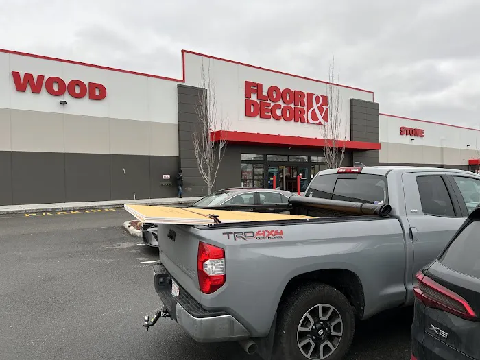 Floor & Decor Picture 7