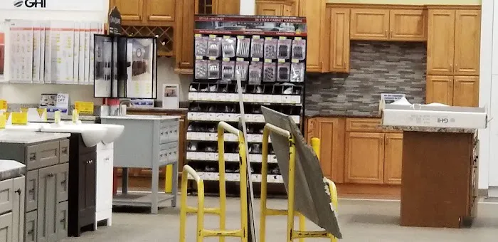 Home Outlet Picture 1