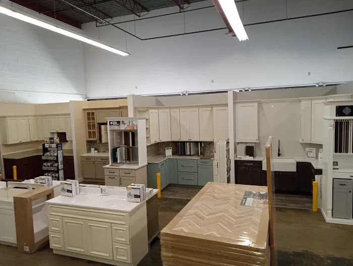 Home Outlet Picture 4