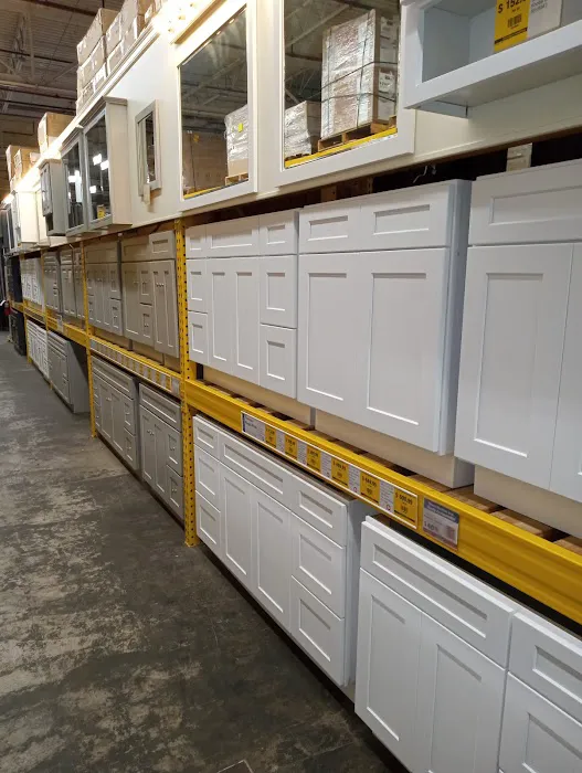 Home Outlet Picture 10