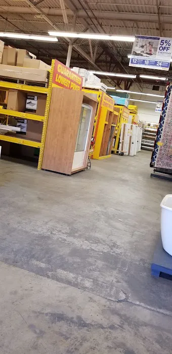 Home Outlet Picture 6