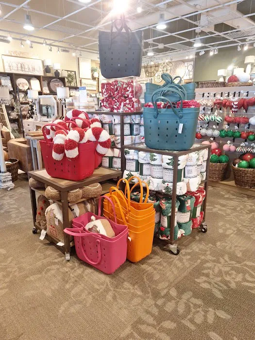 Kirkland's Home Picture 1