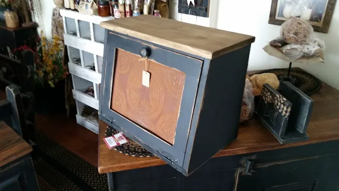 Cora's Country Cupboard Picture 6