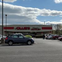 Ollie's Bargain Outlet ico