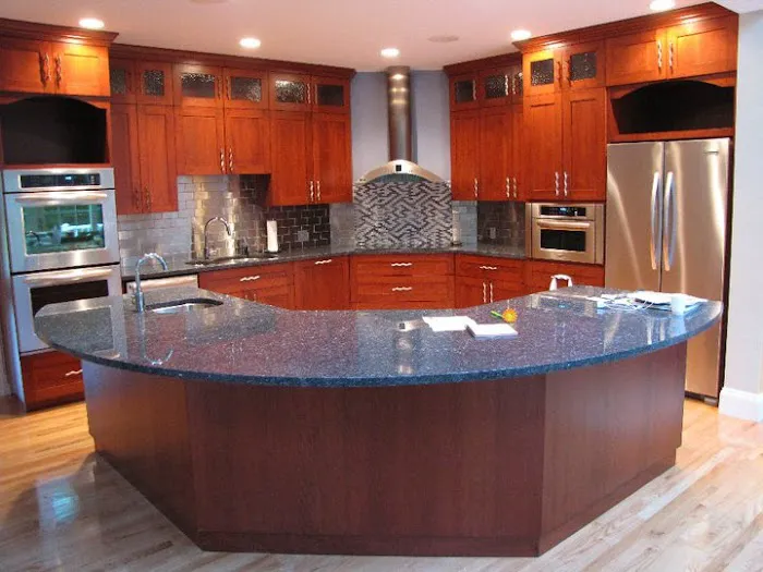 Leo's Floor Covering and Counters Inc. Picture 3