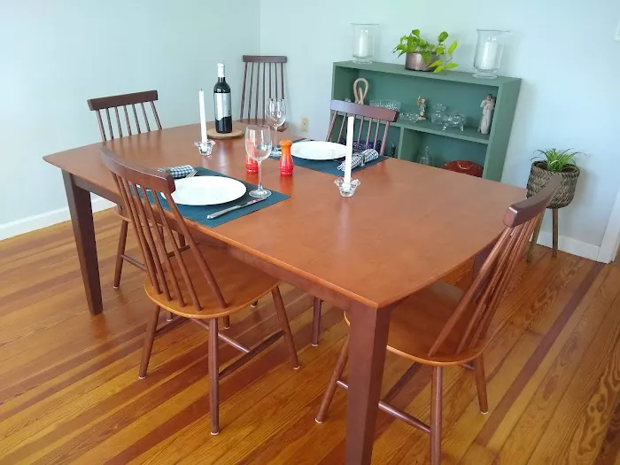 Woodstuff Furniture-Oriental Rug Picture 5