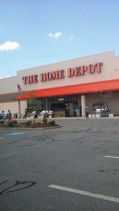 The Home Depot Picture 1