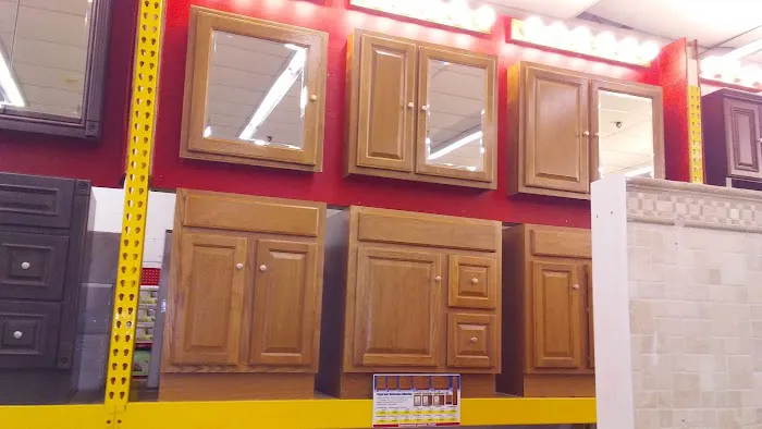 Home Outlet Picture 6