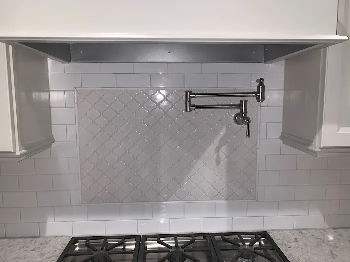 Struck Floors and Remodeling Picture 7