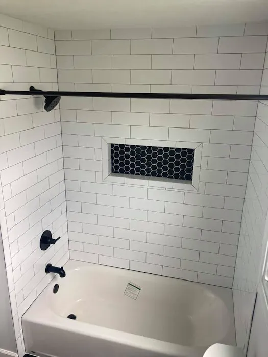 Struck Floors and Remodeling Picture 4