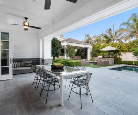 Bob's Discount Furniture and Mattress Store