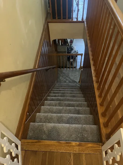 Stout's Discount Carpet Picture 2