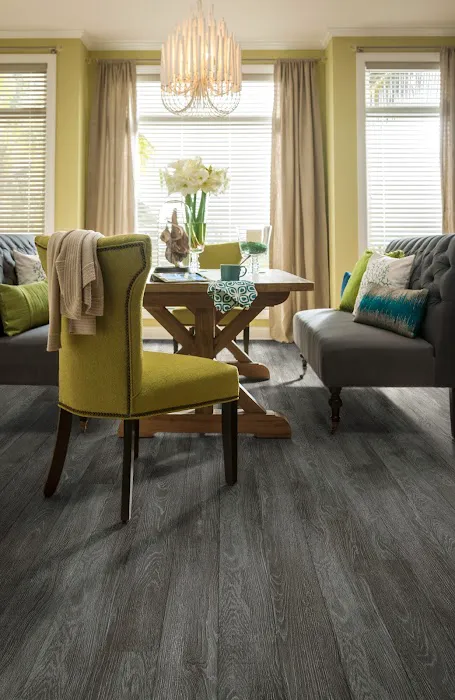 Molyneaux Home Picture 9