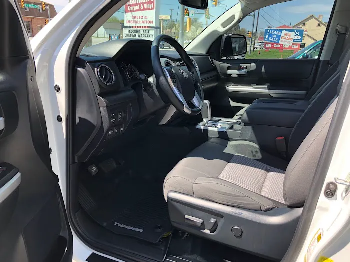 Lehman's Carpet Cleaning & Flooring Sales Picture 4