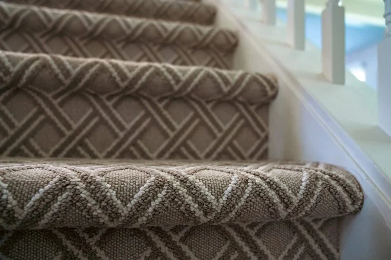 The Best Carpet Choices for Homes with High-Traffic Hallways