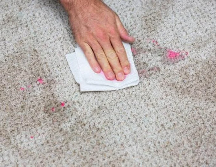 How to Get Rid of Carpet Odors Without Expensive Products at Home